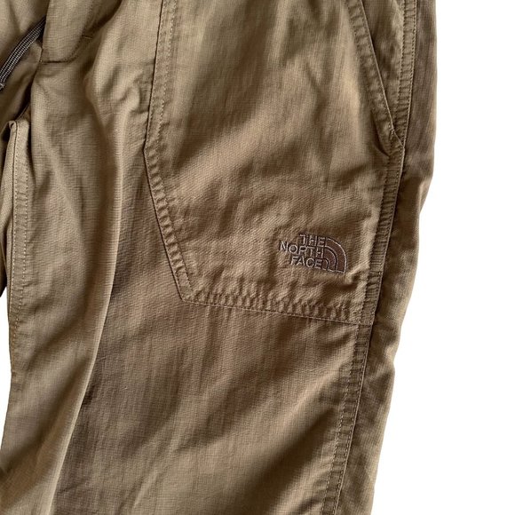 The North Face Dark Khaki Bermuda Shorts Womens 8 - Picture 2 of 4